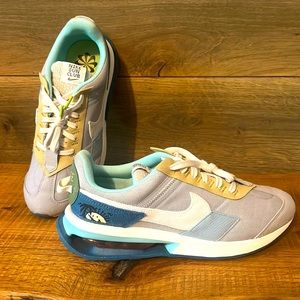 NEW Nike air pre-day shoes